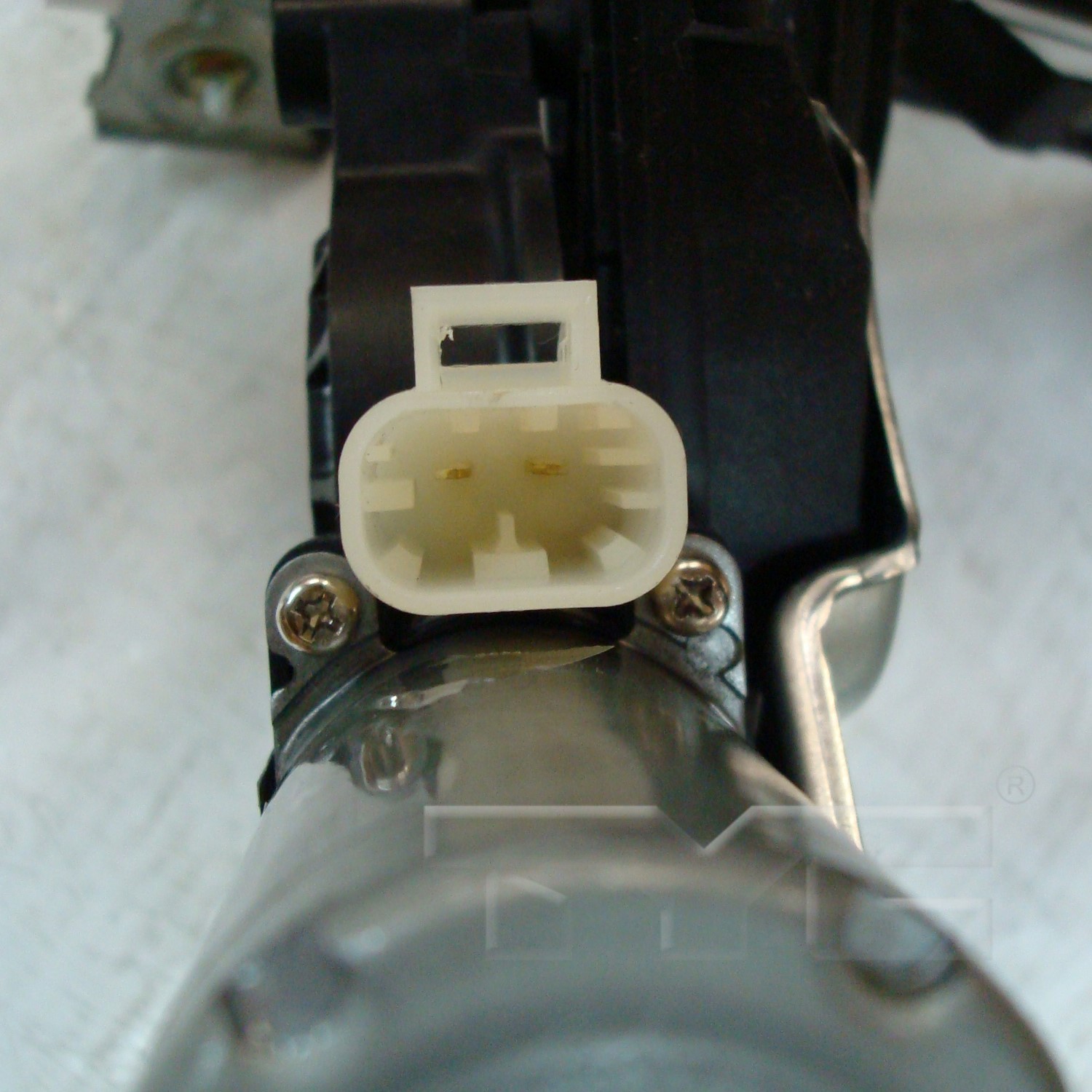TYC Window Motor and Regulator Assembly - 3